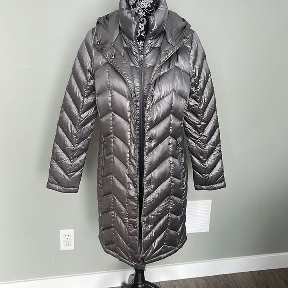 Calvin Klein Small Womens Jacket . Premium Down. NEW - Picture 1 of 4